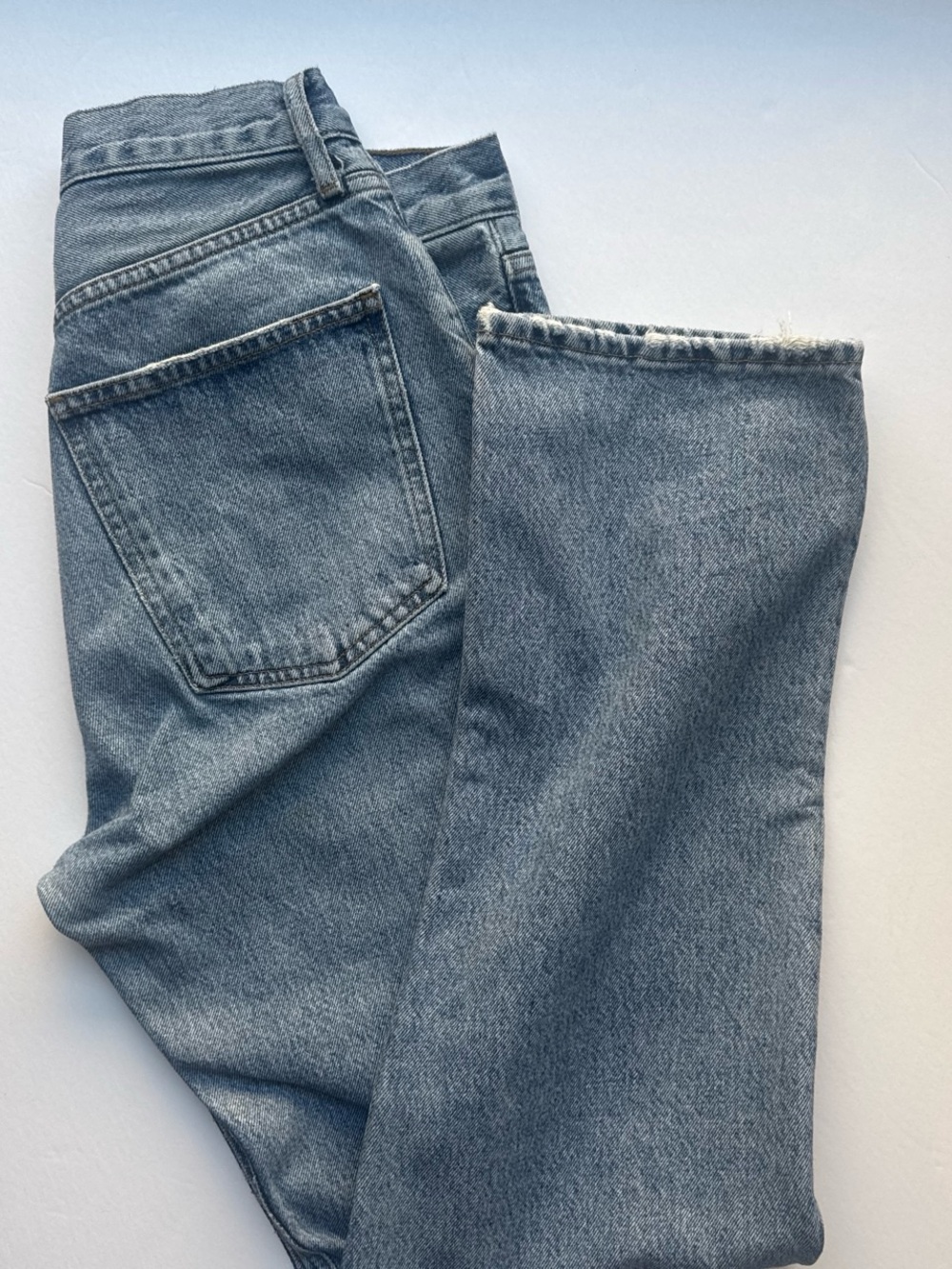 Agolde Straight-Leg Jeans in Light Blue Wash